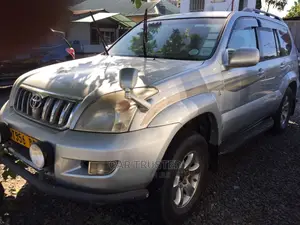 Toyota Land Cruiser Prado 3.0 D-4d 5dr 2005 Silver