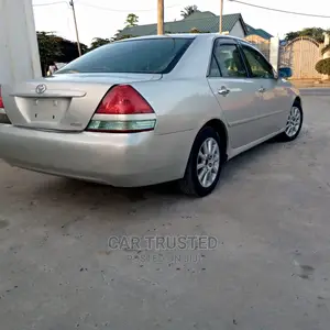 Toyota Mark II 2.5 RWD 2003 Silver