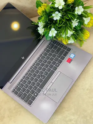 New Laptop HP ZBook 14u G5 8GB Intel Core I7 SSD 256GB