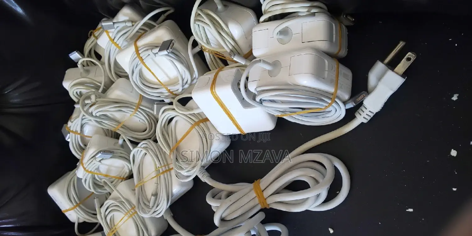 Apple Macbook Power Adapter Best Quality Products.
