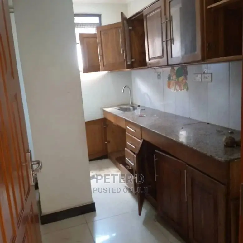 3bdrm Apartment in Kariakoo for rent