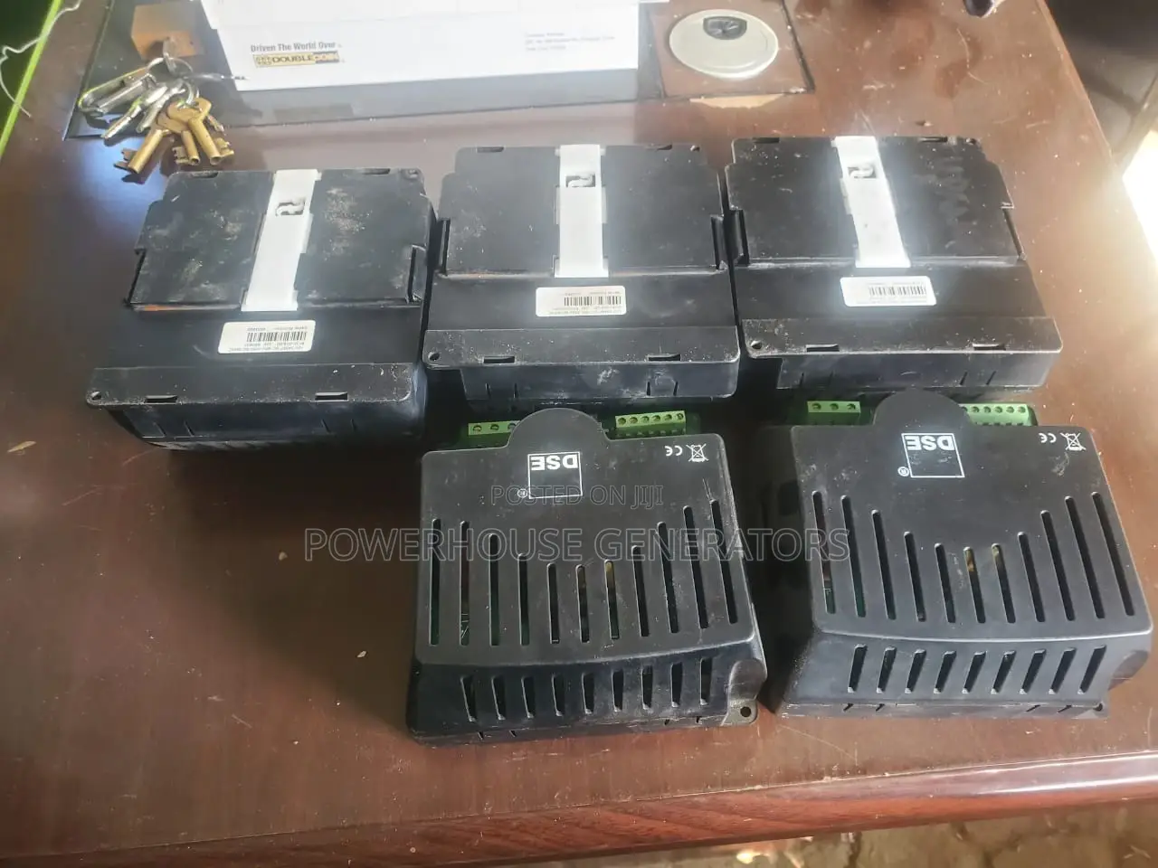 Battery Charger / Trico