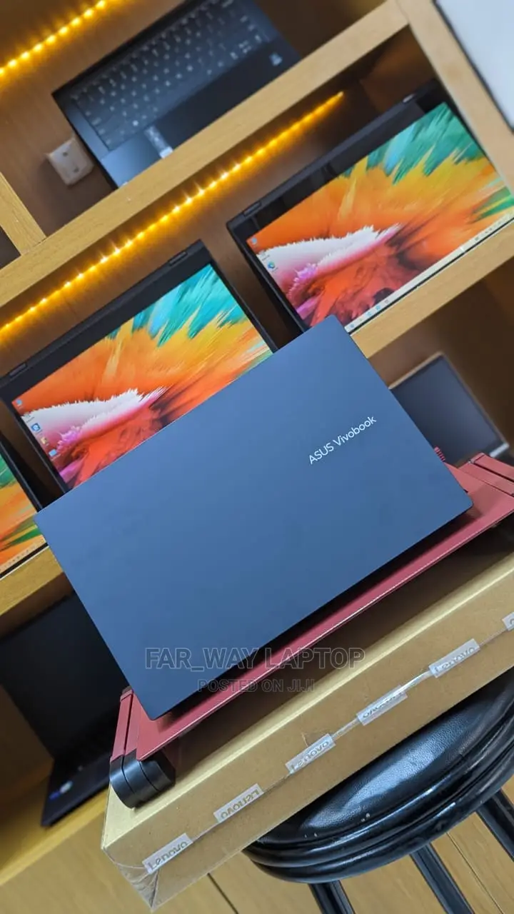 New Laptop Asus VivoBook 15 X505BA 12GB Intel Core I5 SSD 512GB