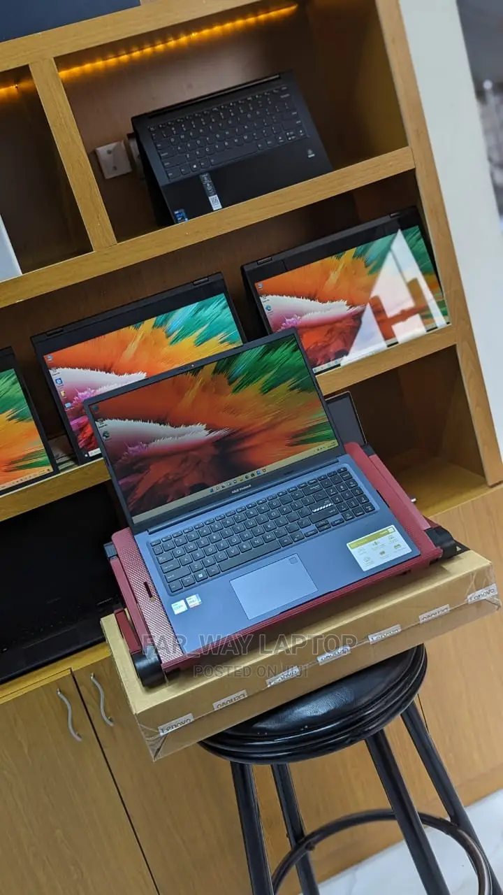 New Laptop Asus VivoBook 15 X505BA 12GB Intel Core I5 SSD 512GB