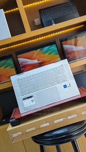 New Laptop HP Envy 14 16GB Intel Core I5 SSD 512GB