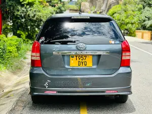 Toyota Wish 2005 Gray
