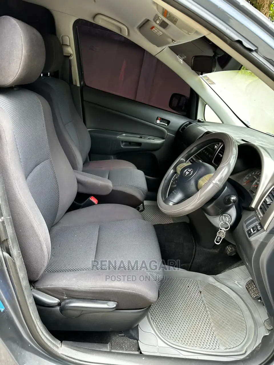 Toyota Wish 2005 Gray