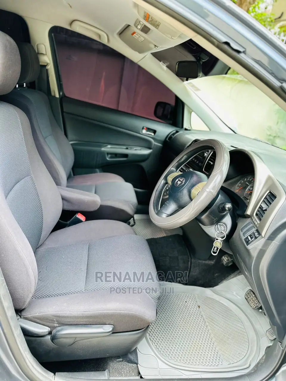 Toyota Wish 2005 Gray