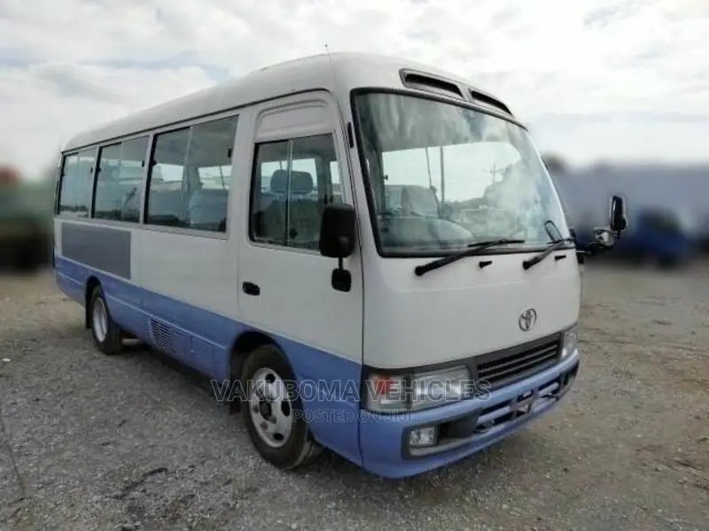 Toyota Coaster 2003 White