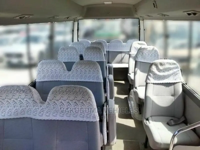 Toyota Coaster 2003 White