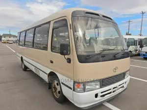 Toyota Coaster 2000 Beige
