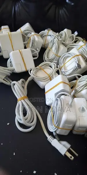 Apple Power Power Adapter. Quality Products