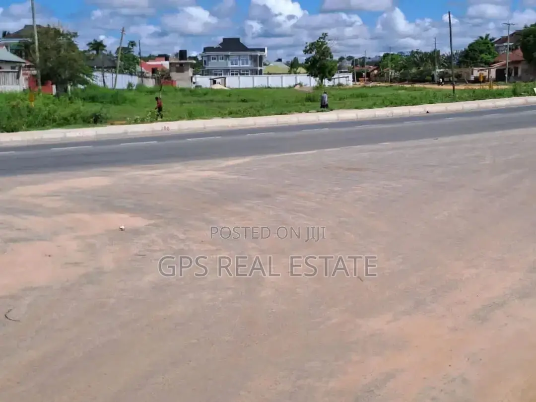 4bdrm House in Kjnyerezi, Kinondoni for Sale