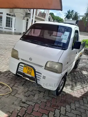 Suzuki Super Carry 2001 White