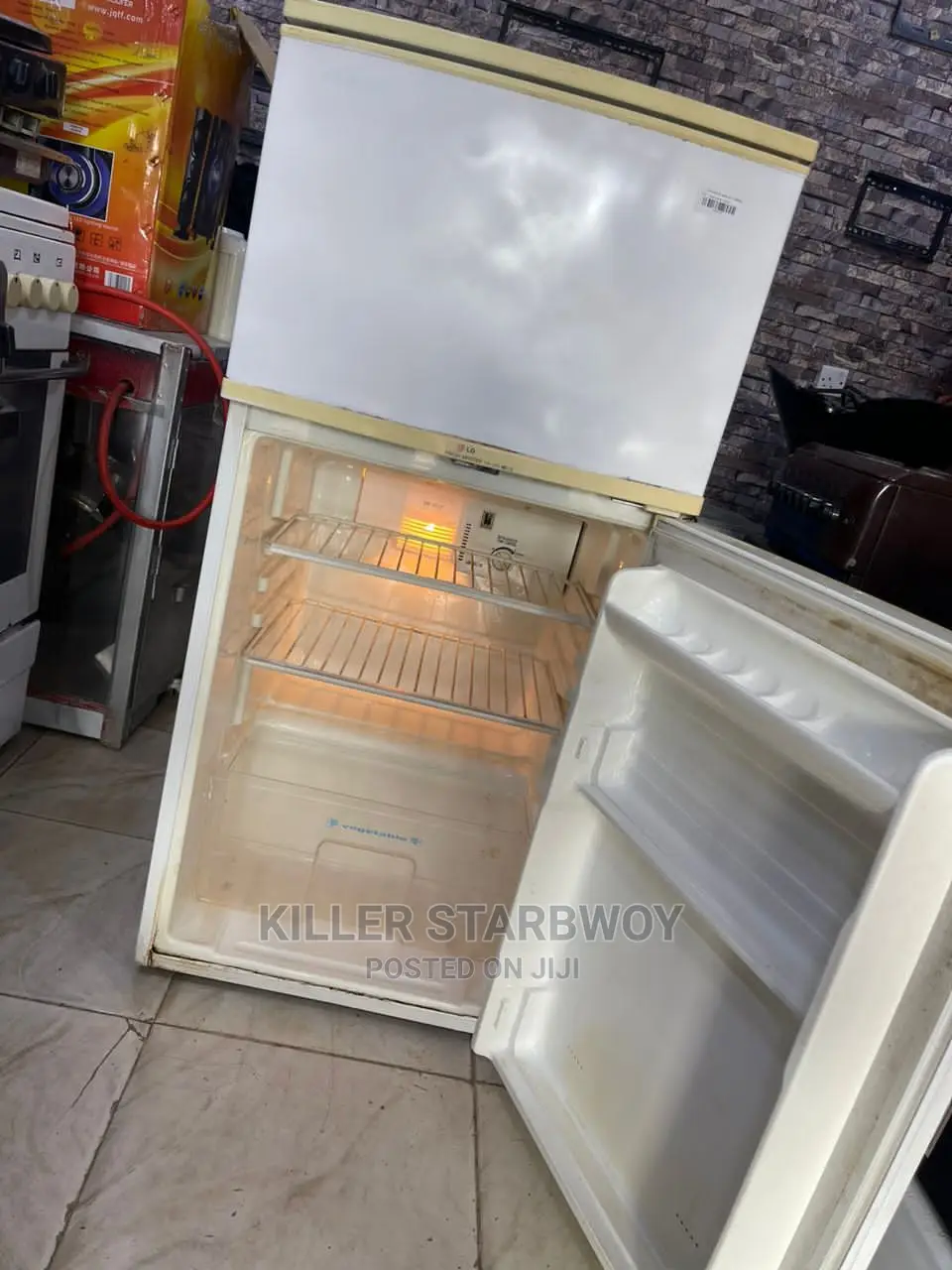 Fridge Milango Miwili Nzur Kabisa