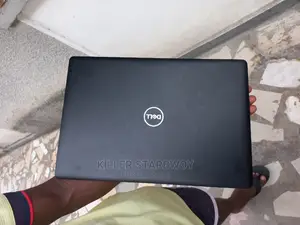 Laptop Dell 4GB HDD 500GB