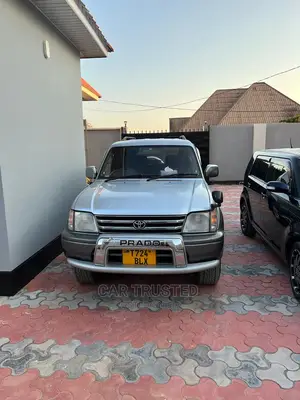 Toyota Land Cruiser Prado 3.0 D-4d 3dr 2000 Silver