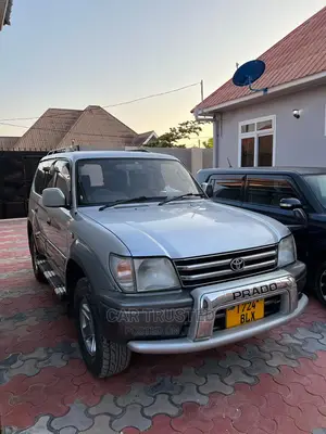 Toyota Land Cruiser Prado 3.0 D-4d 3dr 2000 Silver