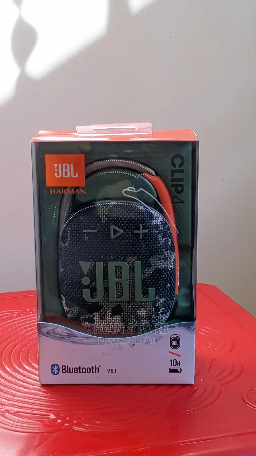 JBL Clip 4
