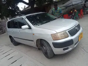 Toyota Probox 1.5 F 4WD 2003 White