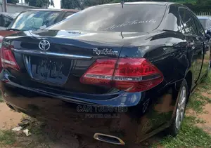 Toyota Crown 2008 Black