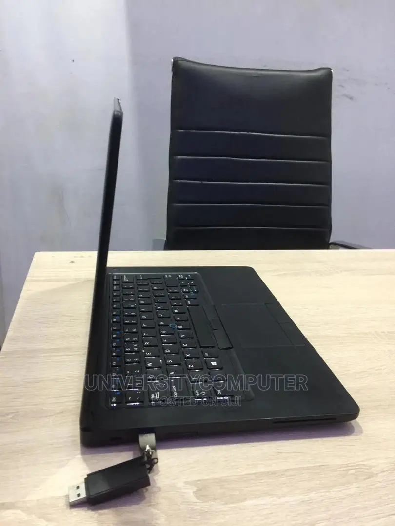 Laptop Dell Latitude 7440 8GB Intel Core I7 SSD 256GB