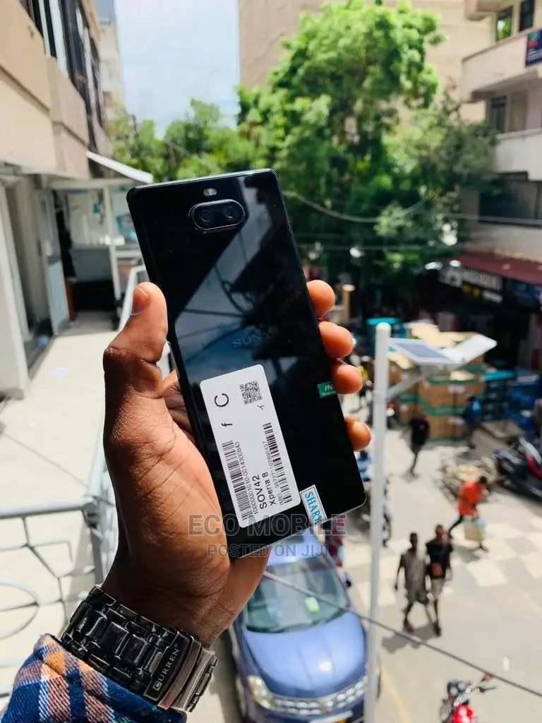 Sony Xperia 8 SOV42 64 GB