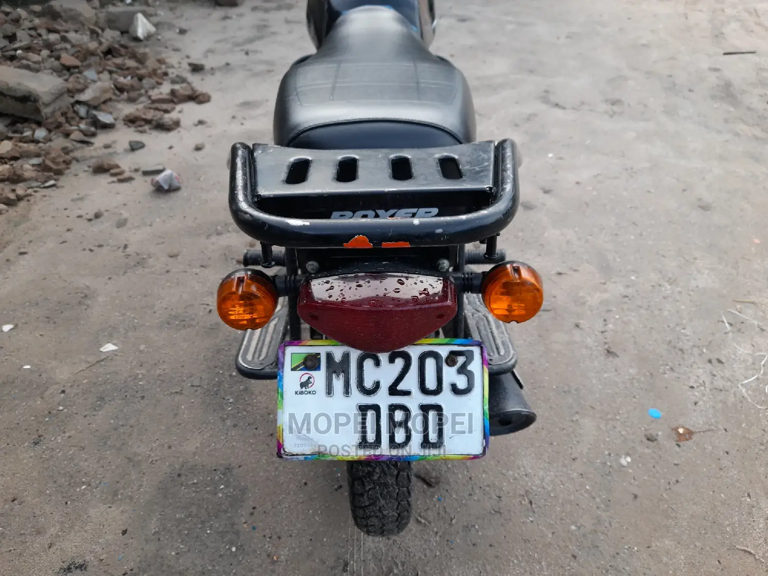 Bajaj Boxer X125 2022 Purple