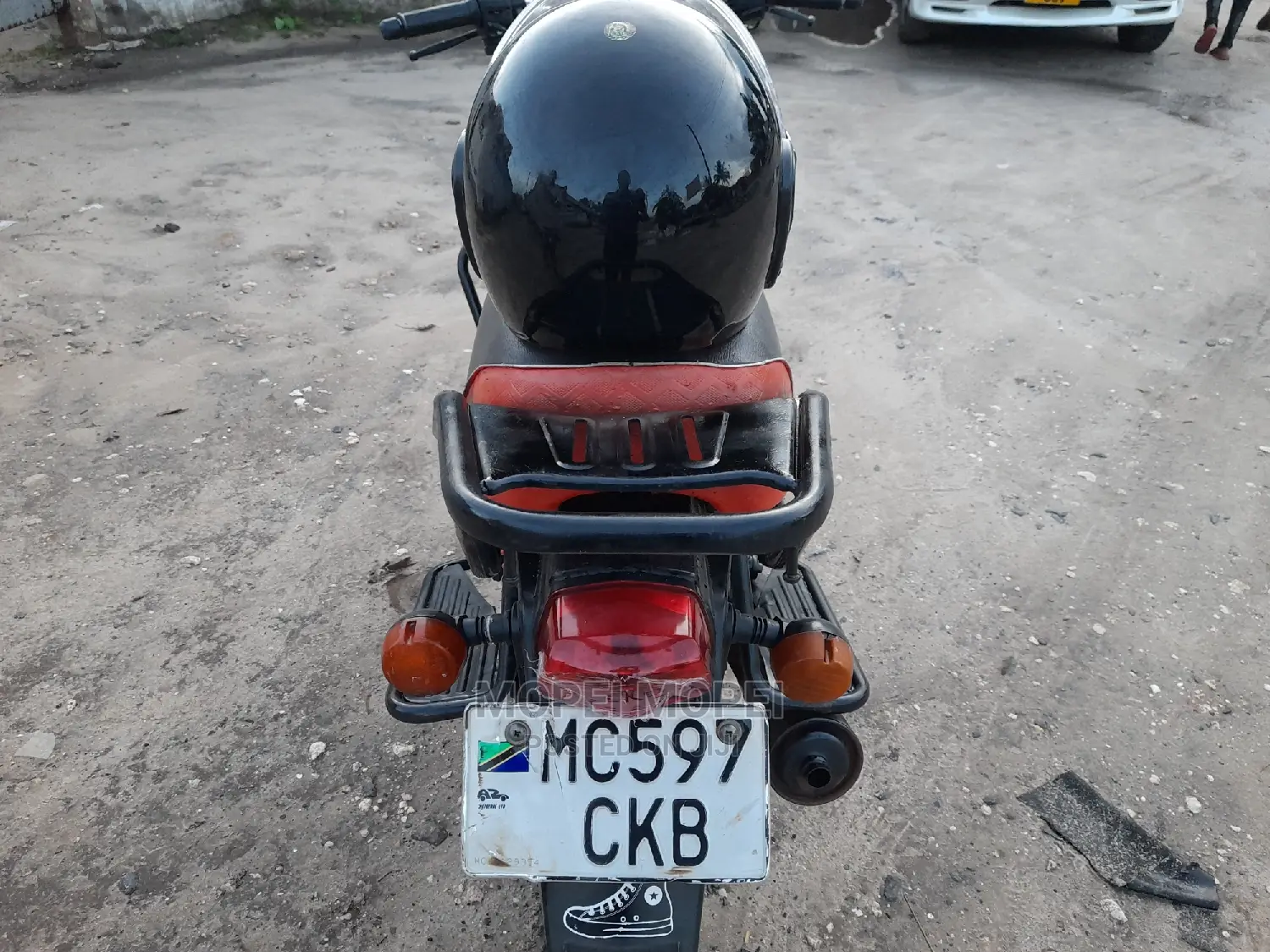 TVS HLX Plus ES 2021 Pink