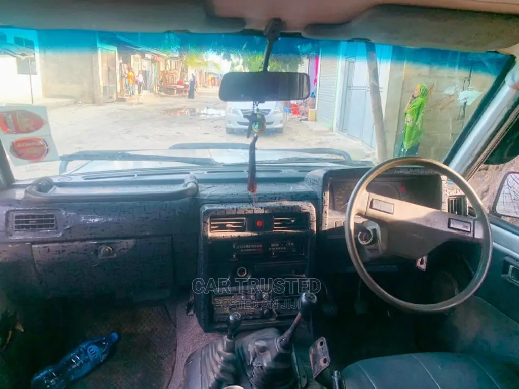 Nissan Patrol 1999 Silver