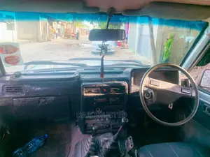 Nissan Patrol 1999 Silver