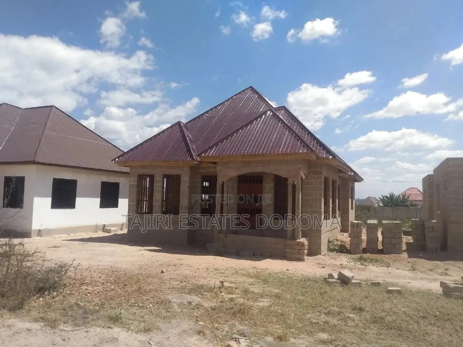 Nyumba Nzuri Inauzwa Hapa Ndachi, Haijamaliziwa Na Ni Nzuri