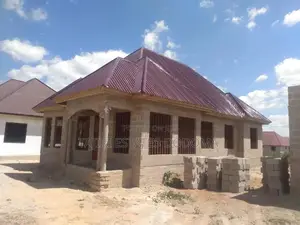 Nyumba Nzuri Inauzwa Hapa Ndachi, Haijamaliziwa Na Ni Nzuri