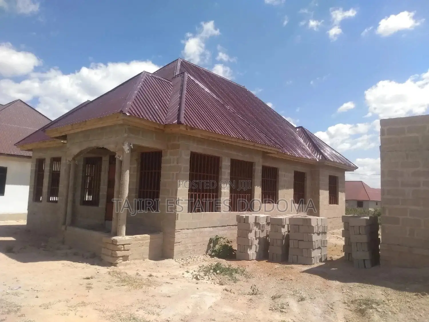 Nyumba Nzuri Inauzwa Hapa Ndachi, Haijamaliziwa Na Ni Nzuri