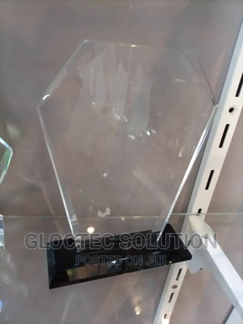 Tunaprint Crystal | Tuzo| Zawadi Na Medali Mbali Mbali