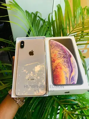 New Apple iPhone XS Max 64 GB Gold