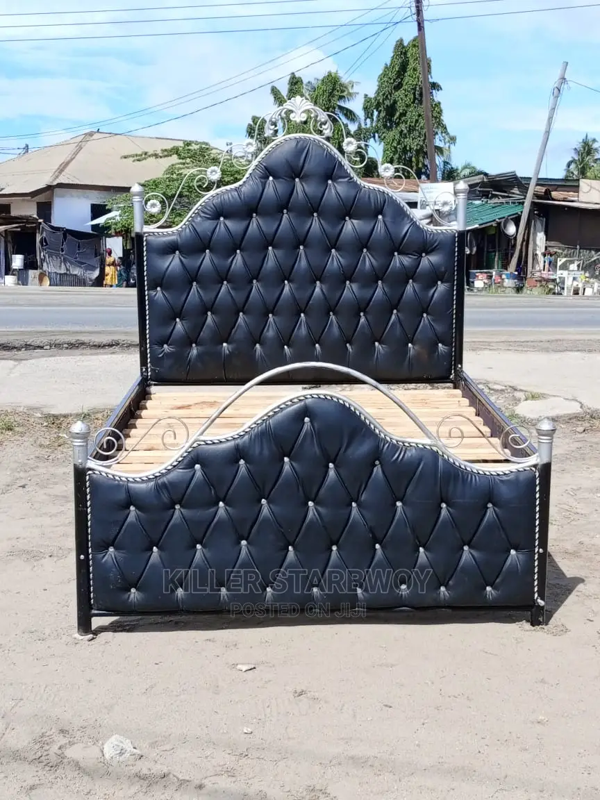 Kitanda Bedsofa Classic Mno