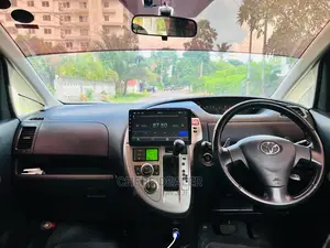 Toyota Ractis 1.5 AWD 2005 Black
