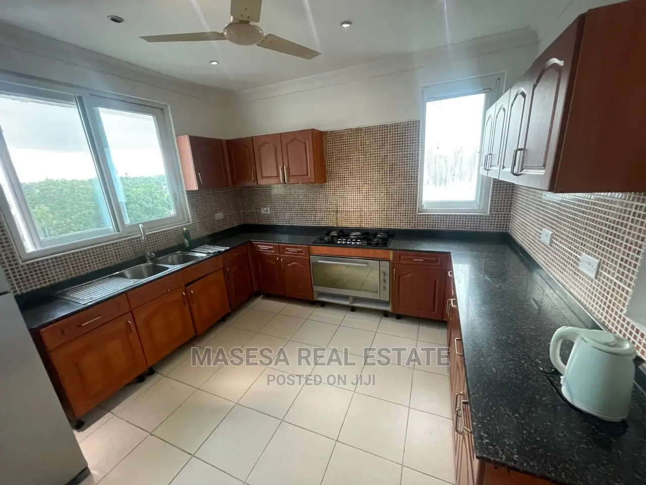 Furnished 3bdrm Penthouse in Mikocheni for Rent