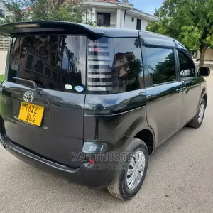 Toyota Sienta 1.5 FWD 2005 Black