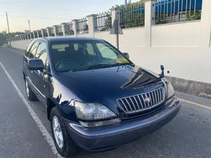 Toyota Harrier 3.0 V6 4WD 2005 Black