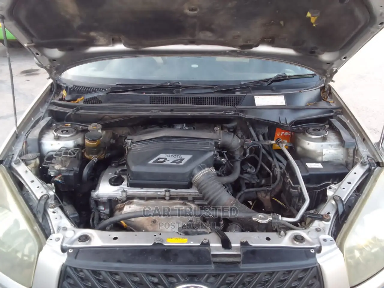 Toyota RAV4 Base FWD 2001 Silver