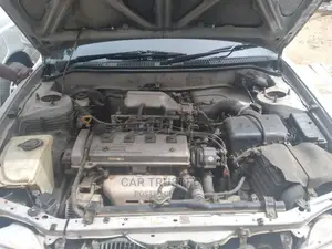 Toyota Sprinter 2000 Silver