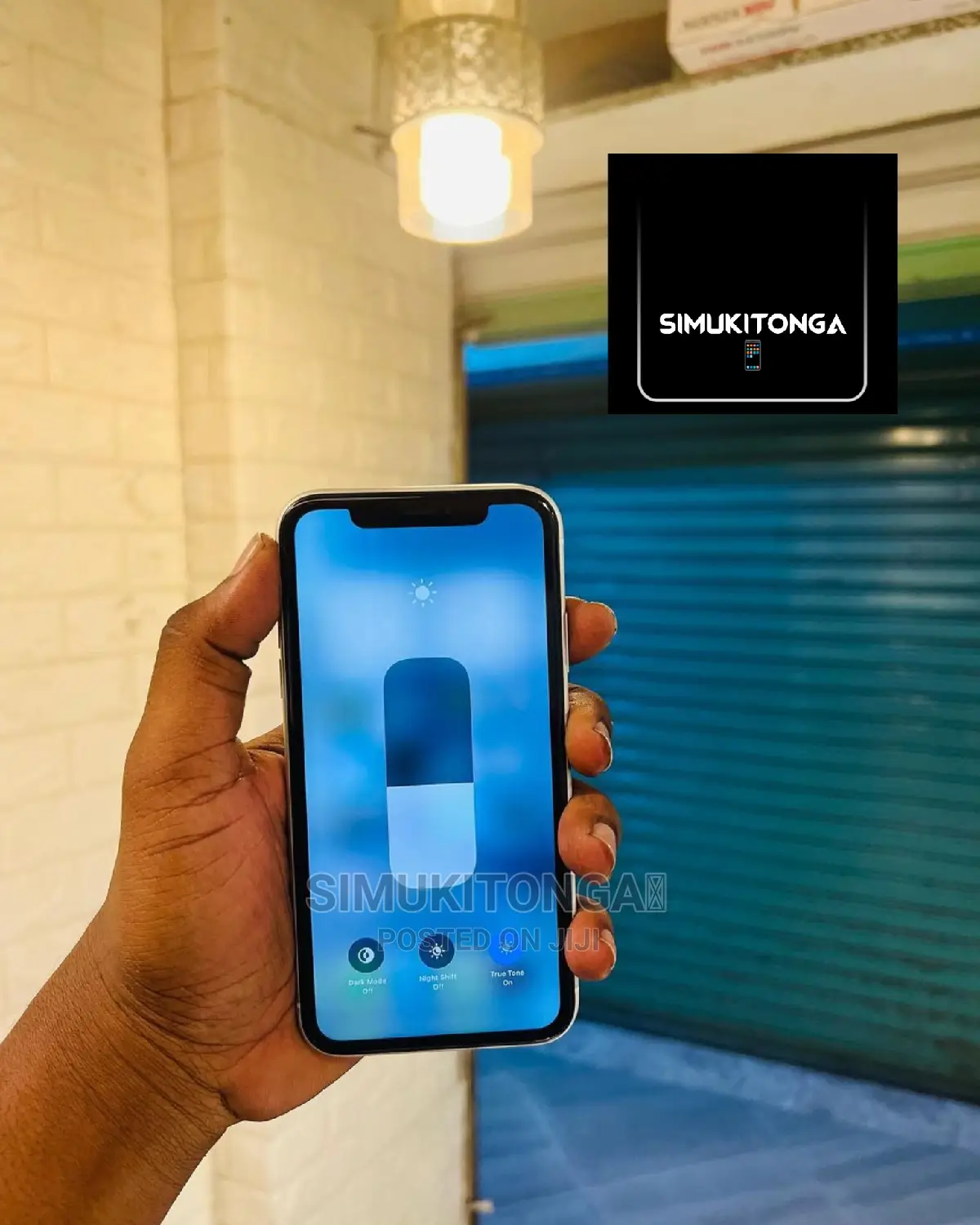 Apple iPhone XR 64 GB Gold