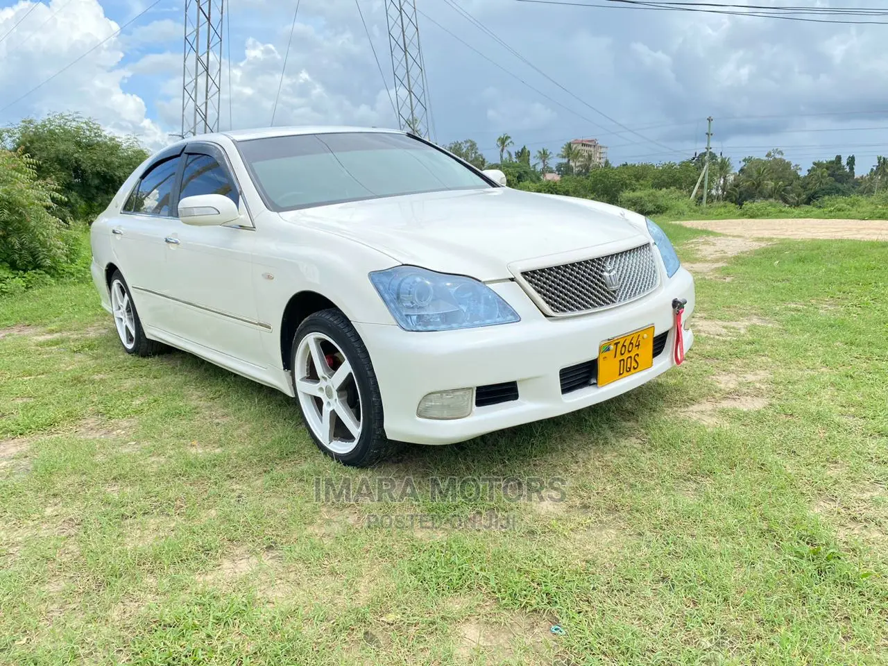 Toyota Crown 2004 White