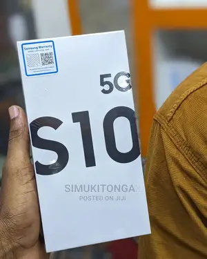 New Samsung Galaxy S10 5G 256 GB Black