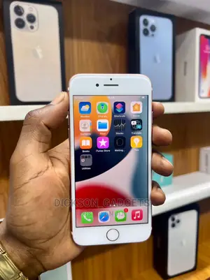 Apple iPhone 7 128 GB Gold