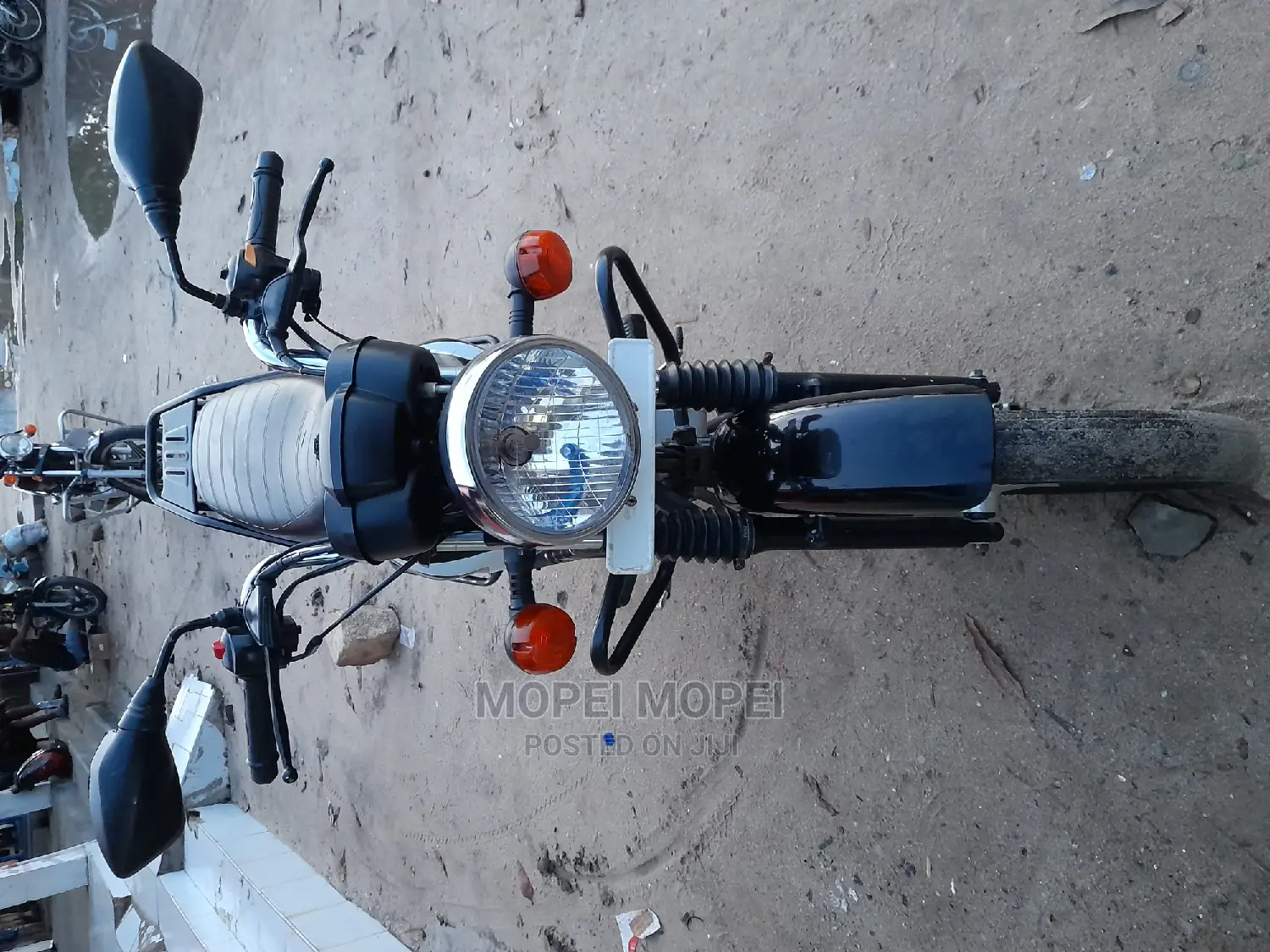 New TVS HLX 125 2022 Green