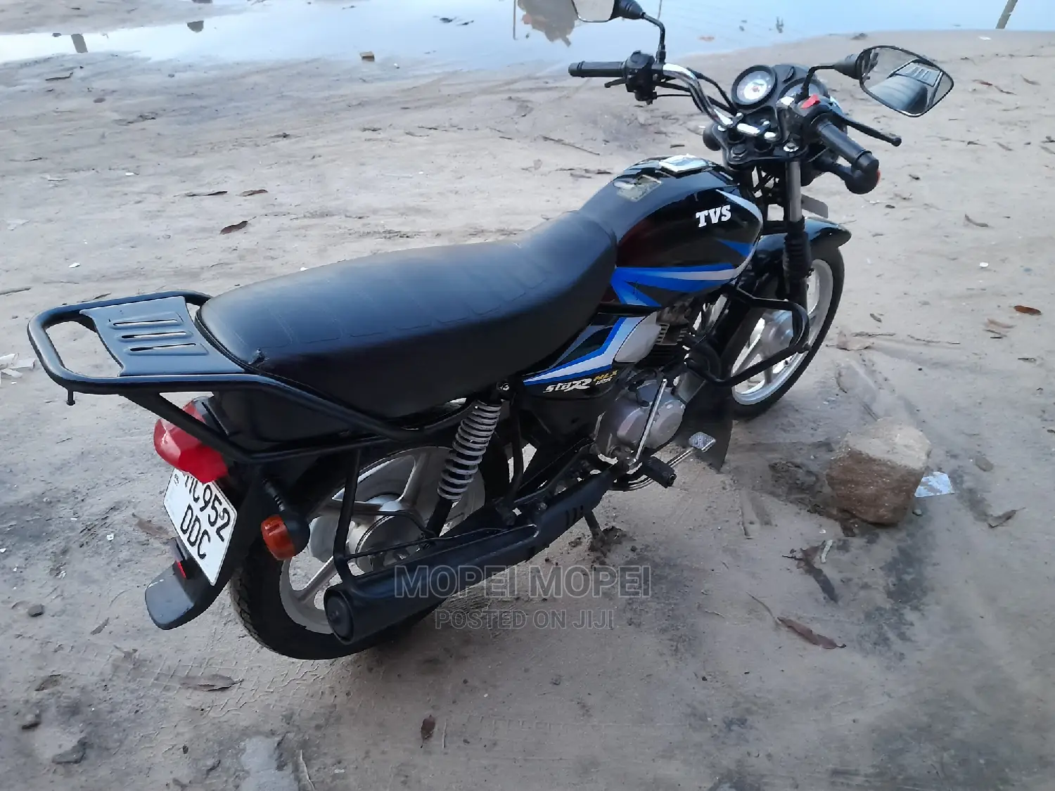 New TVS HLX 125 2022 Green