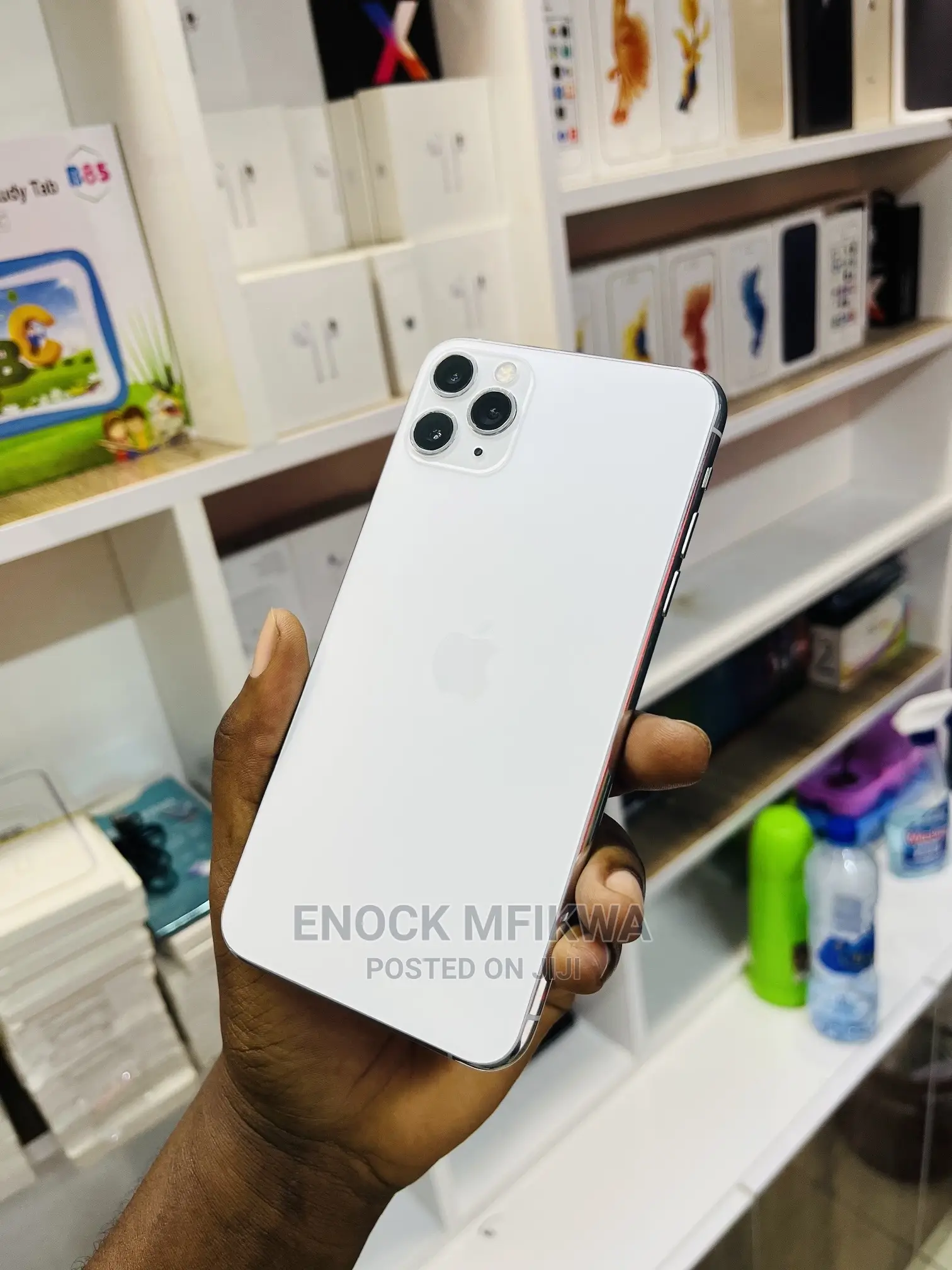 Apple iPhone 11 Pro Max 64 GB White